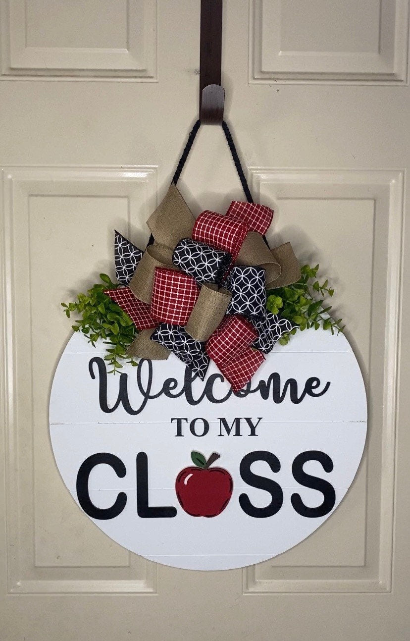 Interchangeable Teacher Door Hanger